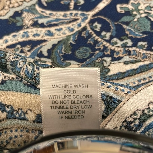 Roz & Ali Women’s top Size 1X by multi color blue green and white button up - Picture 8 of 16